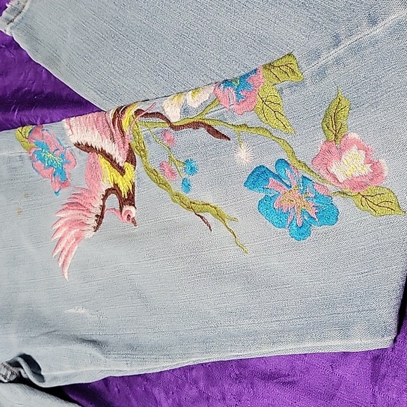 Ab jeans exotic embroidered bird and flowers - Picture 3 of 12